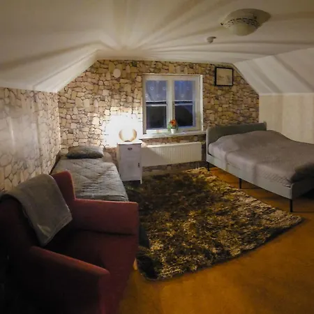 Kesklinna Kodumajutus * Paide