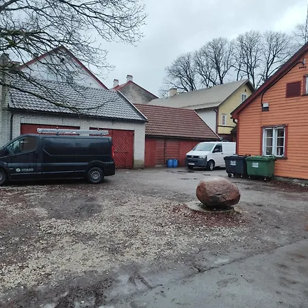 Rum i privatbostad Kesklinna Kodumajutus Paide